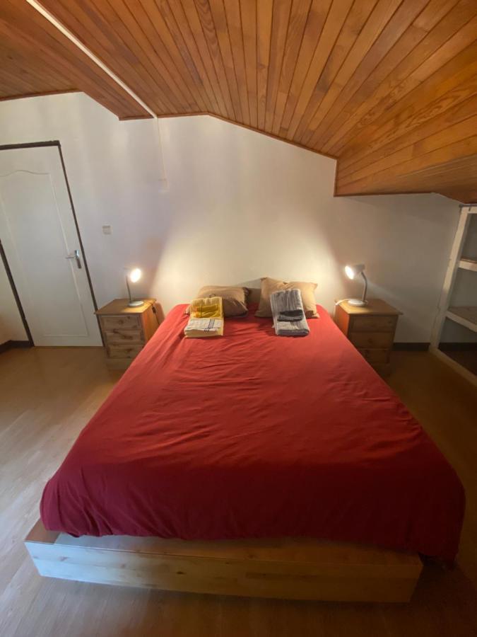 Logement Mansarde Dans Maison Avec Jardin En Bord De Piste, Vue Montagne Les Houches Luaran gambar
